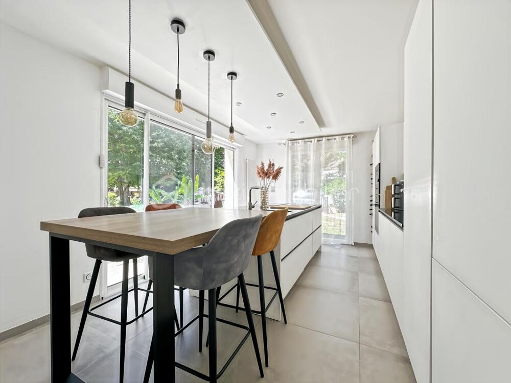 Maison de 160m² sur sous-sol total