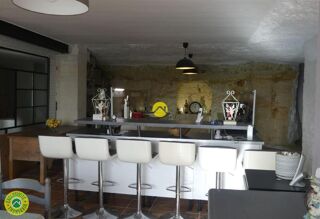  Maison � vendre 8 pi�ces 220 m�