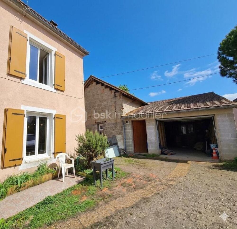Maison avec dépendances + appartement indépendant  Vue dégagée sur la Chaîne du Livradois-Forez  Impasse  Limons (63290)