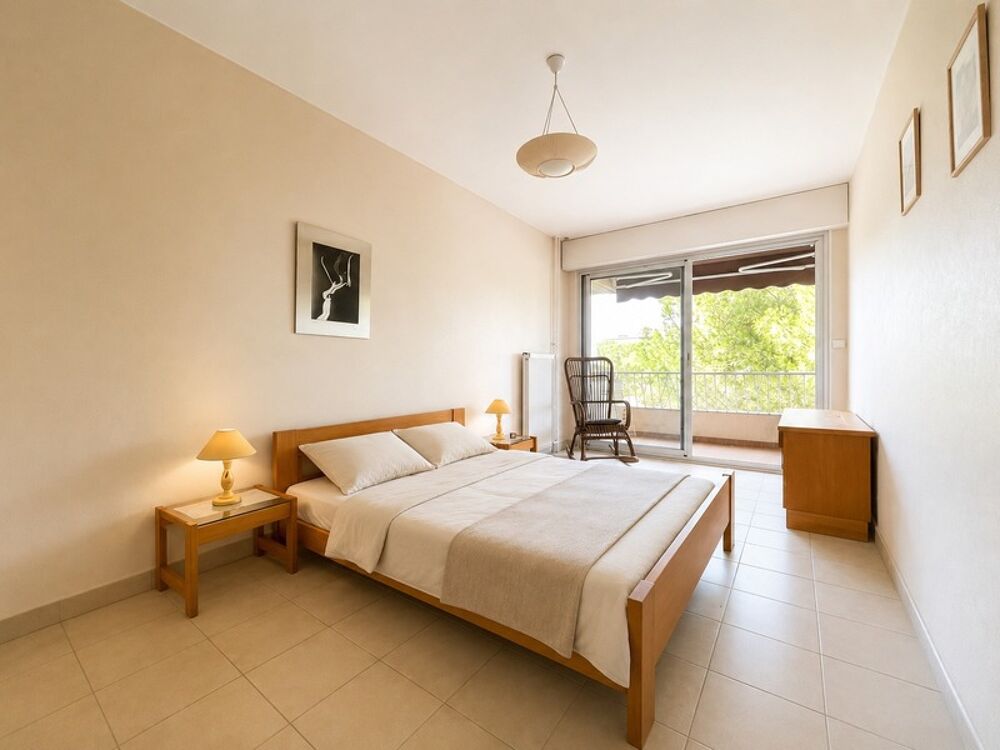 Vente Appartement Appartement  3 pièces 78 m² - 2 Chambres - Cave - Garage - Parc - Piscine - Tennis - Tram Ligne 5 - Proximité Parc Montcalm Montpellier