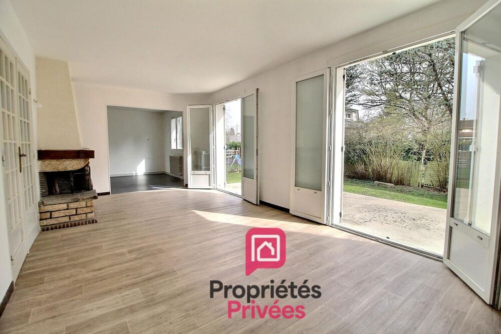 A VENDRE PAVILLON PROCHE VILLEMANDEUR et MONTARGIS - 1h de PARIS Gare de BERCY - MAISON 6 PIECES 110 m2 + SOUS-SOL TOTAL, TERRAI