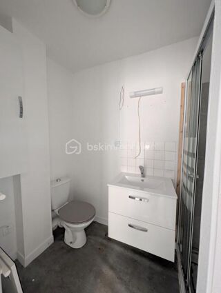  Immeuble à vendre 4 pièces 75 m²