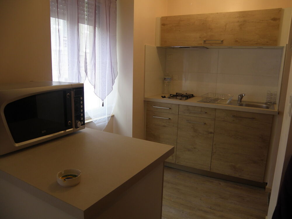 LOCATION T1BIS MEUBLE RIGNAC SANS FRAIS D'AGENCE