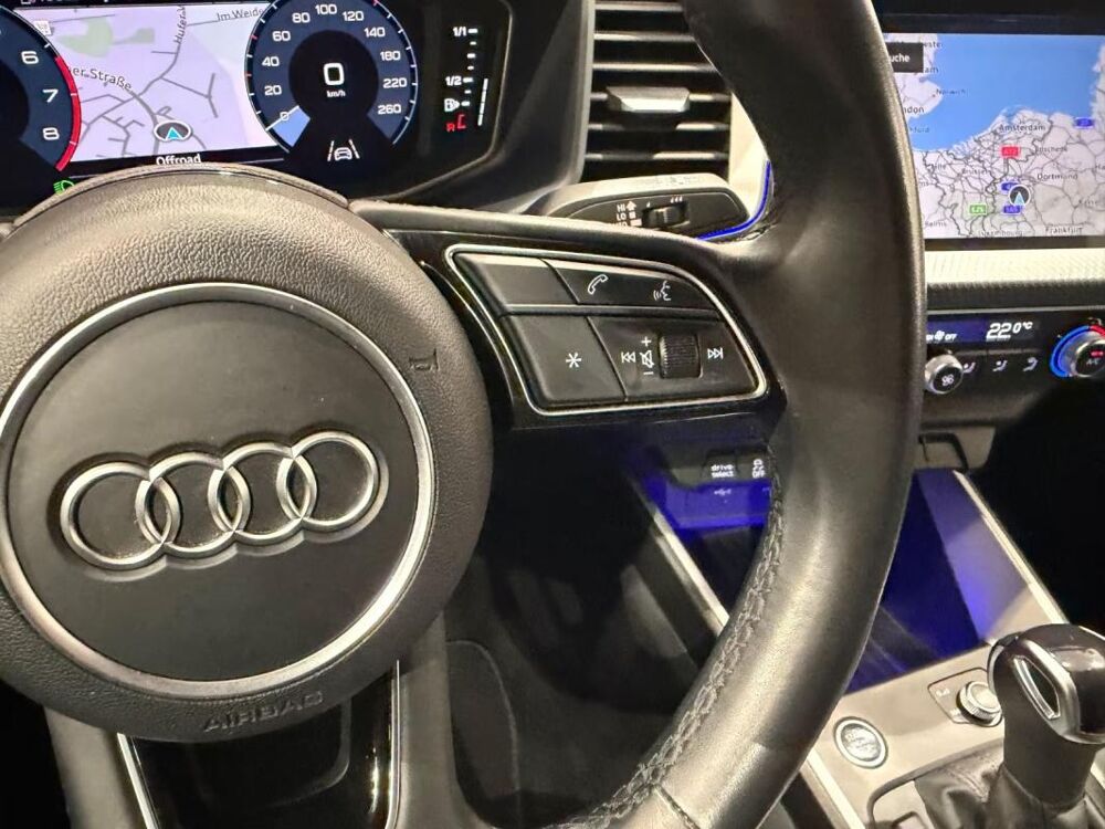 A1 Sportback 40 TFSI S line KAMERA+LED+8xALU 2023 occasion 33700 Merignac