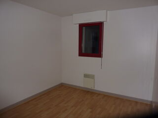  Appartement à louer 3 pièces 69 m²