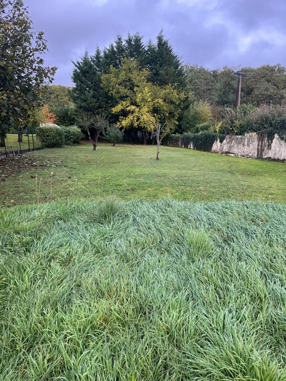 Vente Terrain Terrain à vendre de 1 547,00 m² avec piscine 12*6 à BEYCHAC ET CAILLAU (33) - Golf de Teynac Beychac et caillau