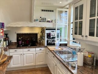 Propri�t�/ch�teau � vendre 5 pi�ces 148 m�