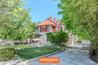  Maison � vendre 10 pi�ces 260 m�