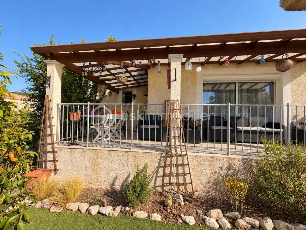 Vente Maison SAINT-PRIVAT-DES-VIEUX – Maison de plain-pied, terrasse couverte, jardin & grand garage Saint privat des vieux