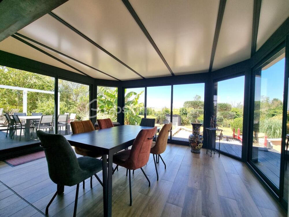 MAISON LUMINEUSE_ 3 CHAMBRES _ GARAGE ET JARDIN !!!