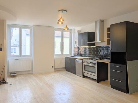  Appartement � louer 4 pi�ces 77 m�