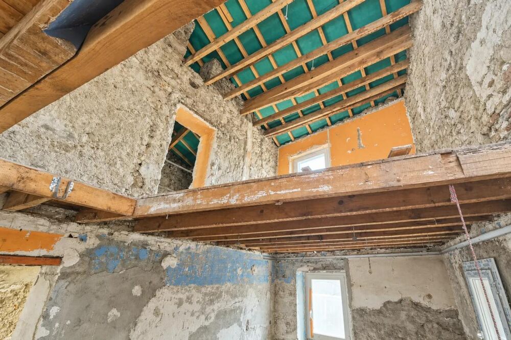 Vente Maison Maison 5 pièces à rénover à Érôme Erome