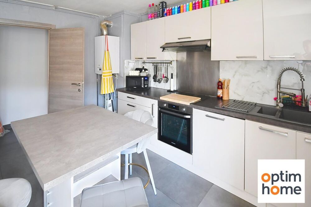 Vente Appartement RARE À ROSSELANGE – APPARTEMENT DE PLAIN-PIED 109 M² – 3 GRANDES CHAMBRES – JARDIN PRIVATIF – TERRASSE – 2 PARKINGS Rosselange