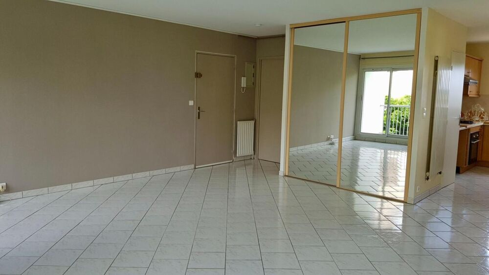 Vente Appartement Appartement Evreux 3 pice(s) balcons - ascenseur - parking - cave m2 Evreux