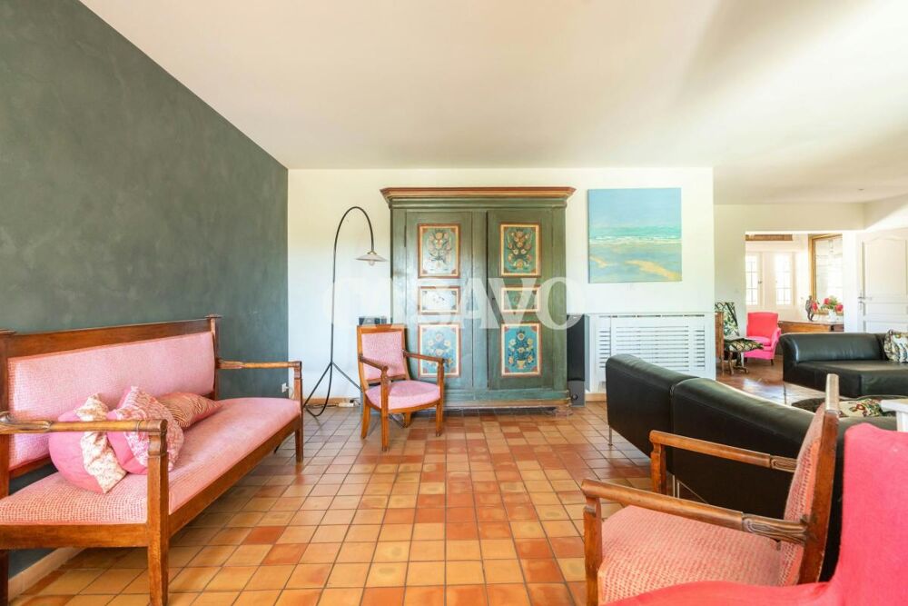 à vendre  Propriété/château Aix-en-Provence (13100)