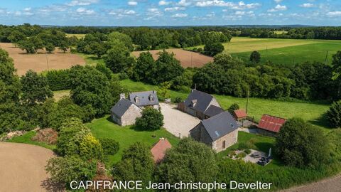   Propriété à vendre 10 pièces CEAUCE (61) sur terrain de 8300 m2 Propriété/château - 10 pièce(s) - 241 m²