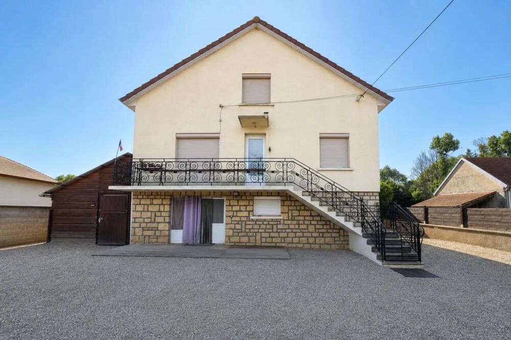 Vente Maison Maison de 9 pièces de 254 m² à Chaussin Chaussin
