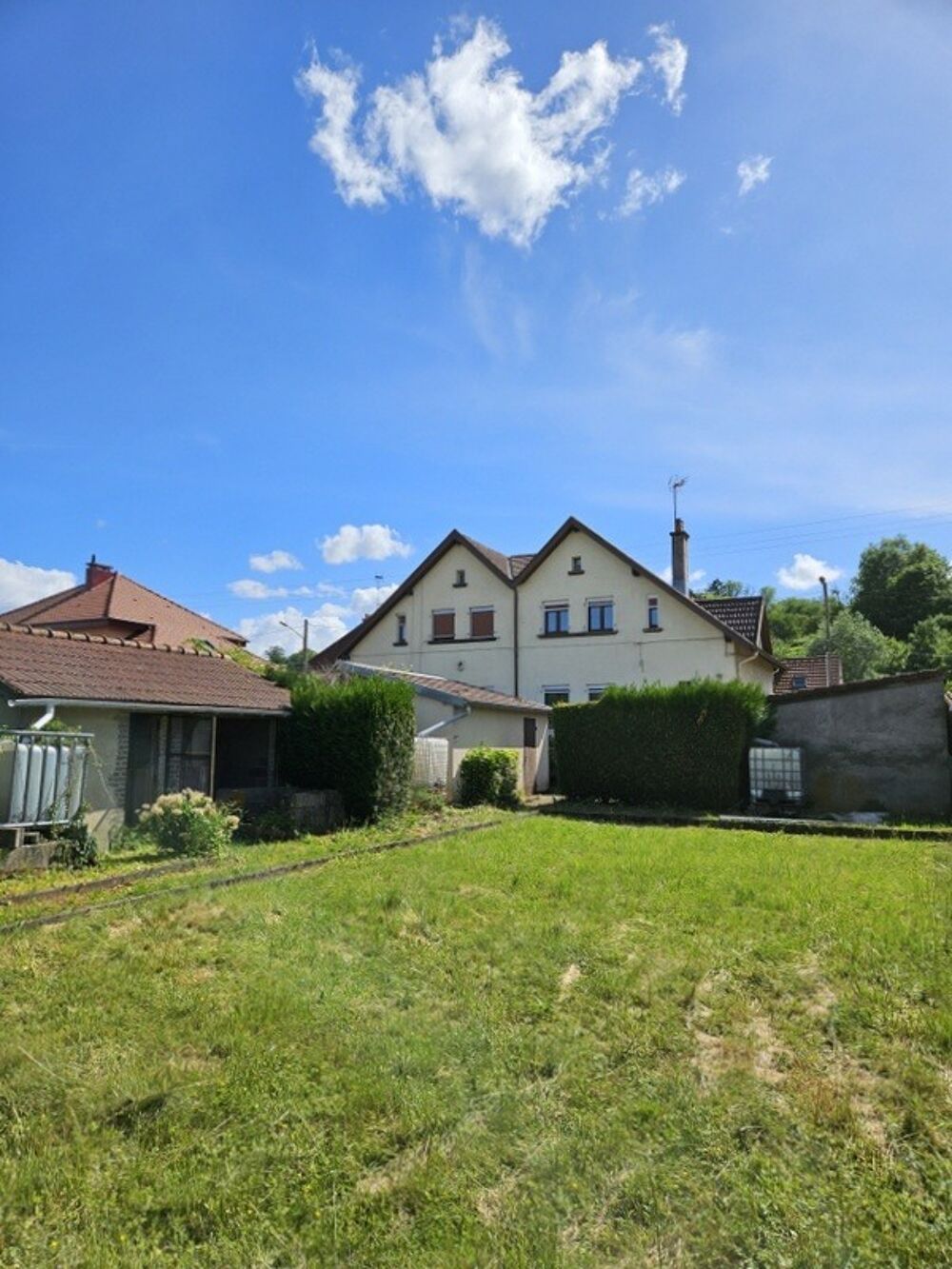 Maison à vendre 4 pièces NOMEXY (88), située sur un terrain de 969m²