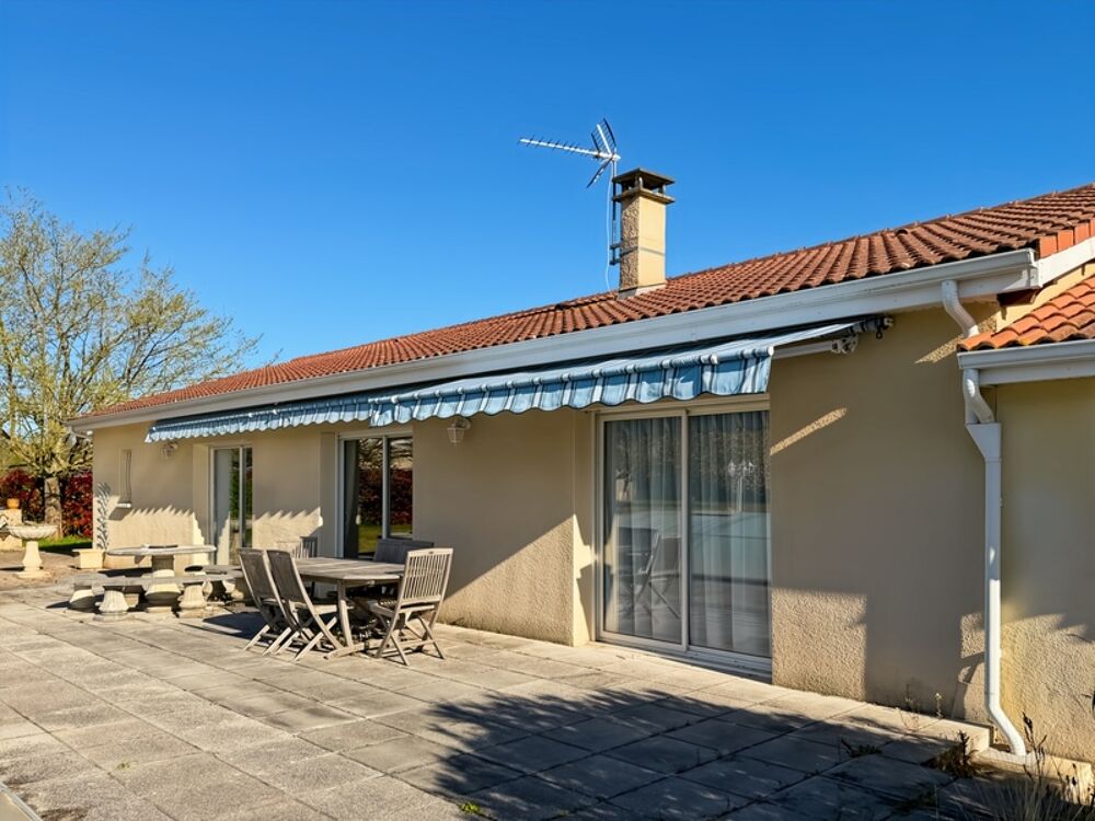 Maison à vendre 5 pièces CASTELNAU MAGNOAC (65) - 142 m2 avec piscine - 4263 m2 de terrain