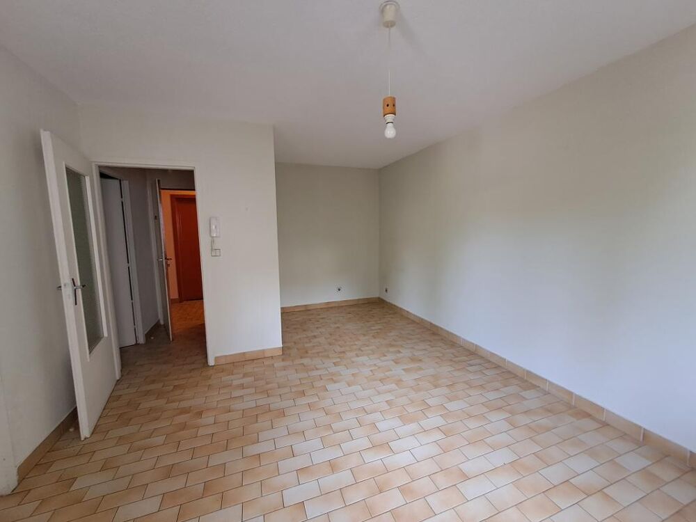 LOCATION STUDIO MENDE