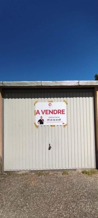  Parking / Garage à vendre 15 m²
