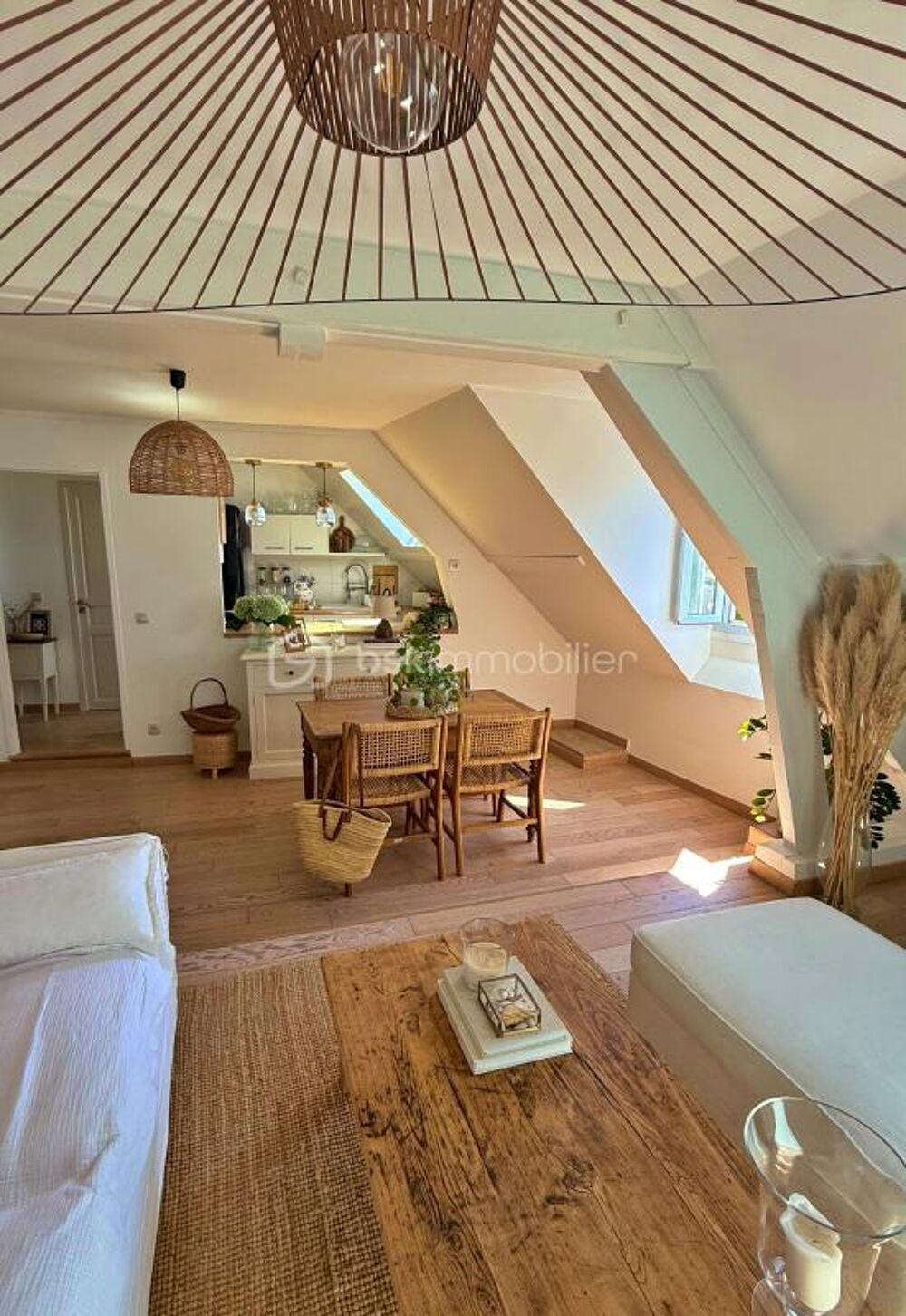 Charme et lumière au coeur du village