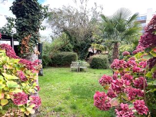  Maison à vendre 11 pièces 305 m²