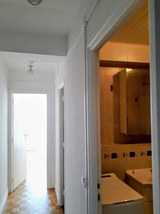  Appartement à louer 4 pièces 87 m²