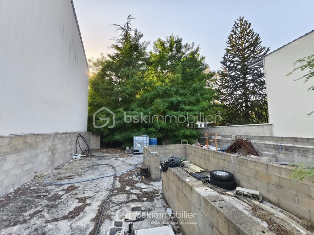 Vente Terrain Terrain plat à bâtir de 350 m² à Drancy (Proche RER B) Drancy