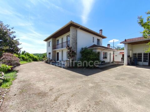   GEAUNE - Propriété de caractère avec vue sur les Pyrénées, prête à vivre Maison - 6 pièce(s) - 192 m²