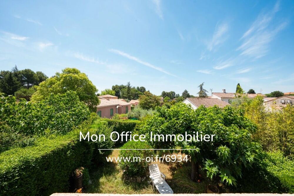 Vente Maison Référence : 6934-ASA - Maison type 5 avec garage et jardin Venelles