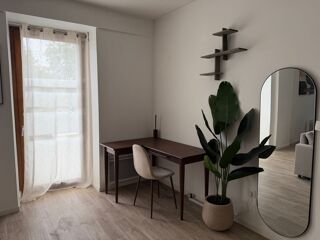  Appartement à louer 2 pièces 59 m²