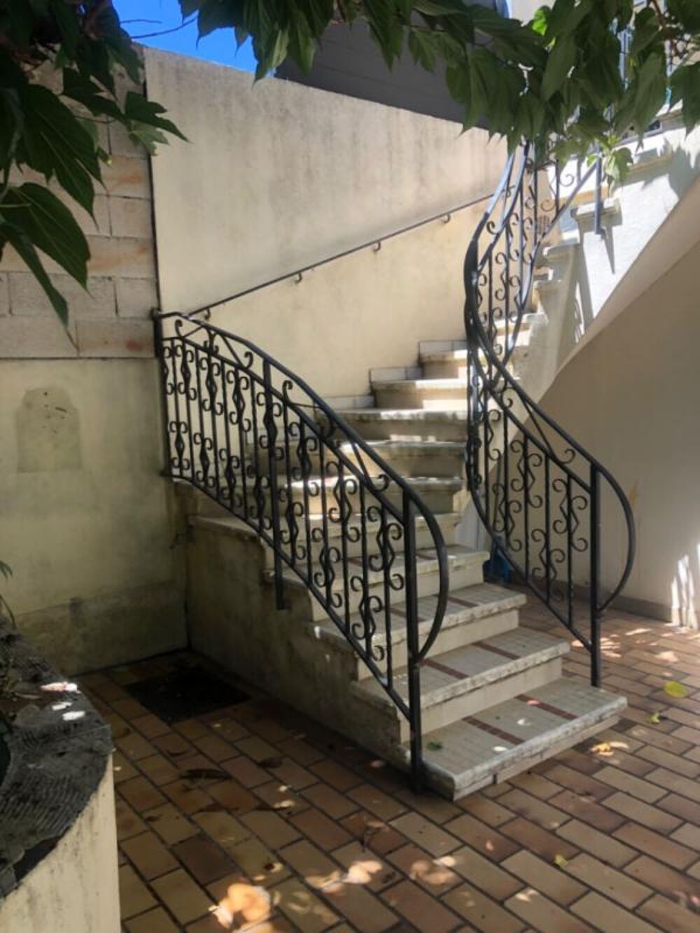 Vente Maison Maison Avignon 7 pièce(s) 141 m2 212000 Avignon