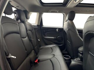 Cooper F55 LCI II Hatch 5 Portes 136 ch Edition Camden 2021 occasion 31100 Toulouse