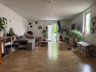 Immeuble à vendre 240 m²