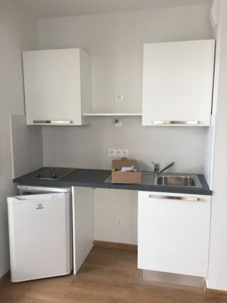  Appartement à louer 1 pièce 26 m²