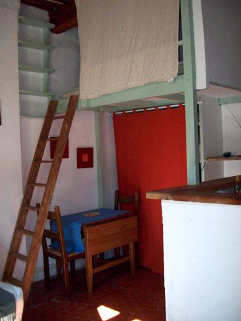 Location Appartement Studio de 20m2 à louer sur Marseille 02 Marseille 2