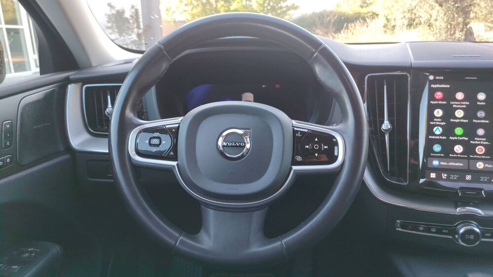 XC60 2.0 B4 197 Mild-Hybrid Geartronic8 Ultimate Style Dark - Ent 2022 occasion 86000 Poitiers