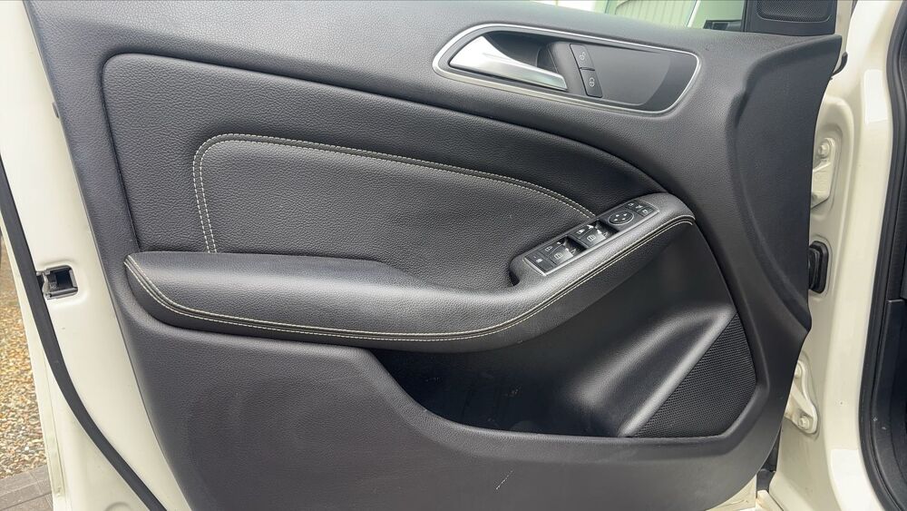 Classe B 180 CDi 109 Sensation 2015 occasion 35760 Saint Gregoire