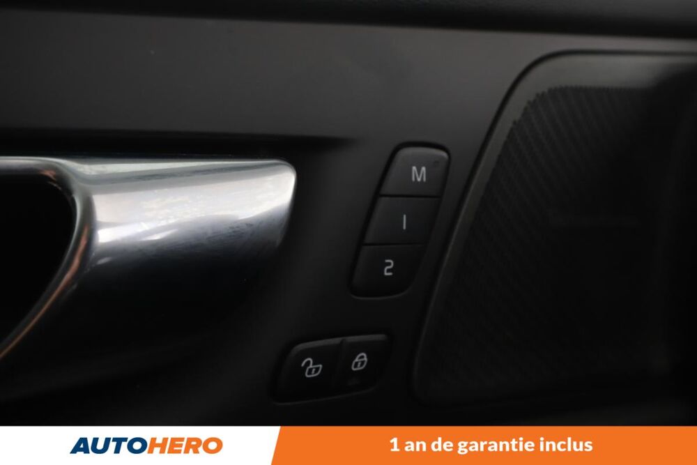XC60 2.0 B4 AWD Geartronic 8 197 ch 2021 occasion 92130 Issy-les-Moulineaux