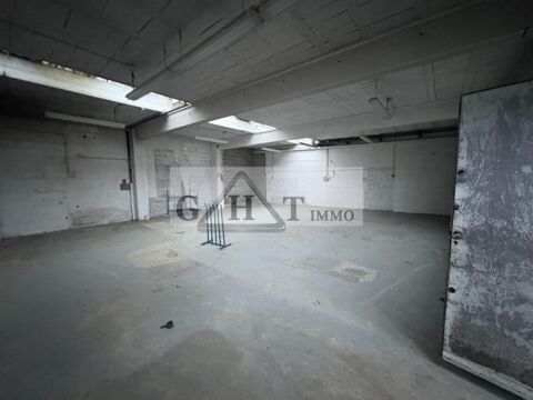 ENTREPOT 230M² DAMMARIE LES LYS A LOUER 1200 77190 Dammarie les lys
