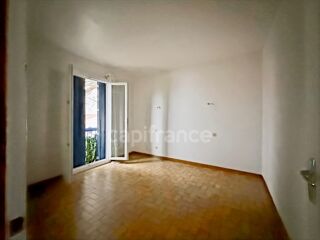  Immeuble  vendre 8 pices 176 m