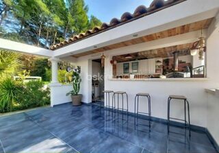  Villa à vendre 7 pièces 203 m²