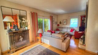  Maison à vendre 8 pièces 216 m²