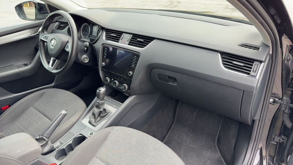 Octavia Combi I 2.0 TDI 150 DSG7 Edition - Automatique 2019 occasion 25160 Labergement Sainte Marie