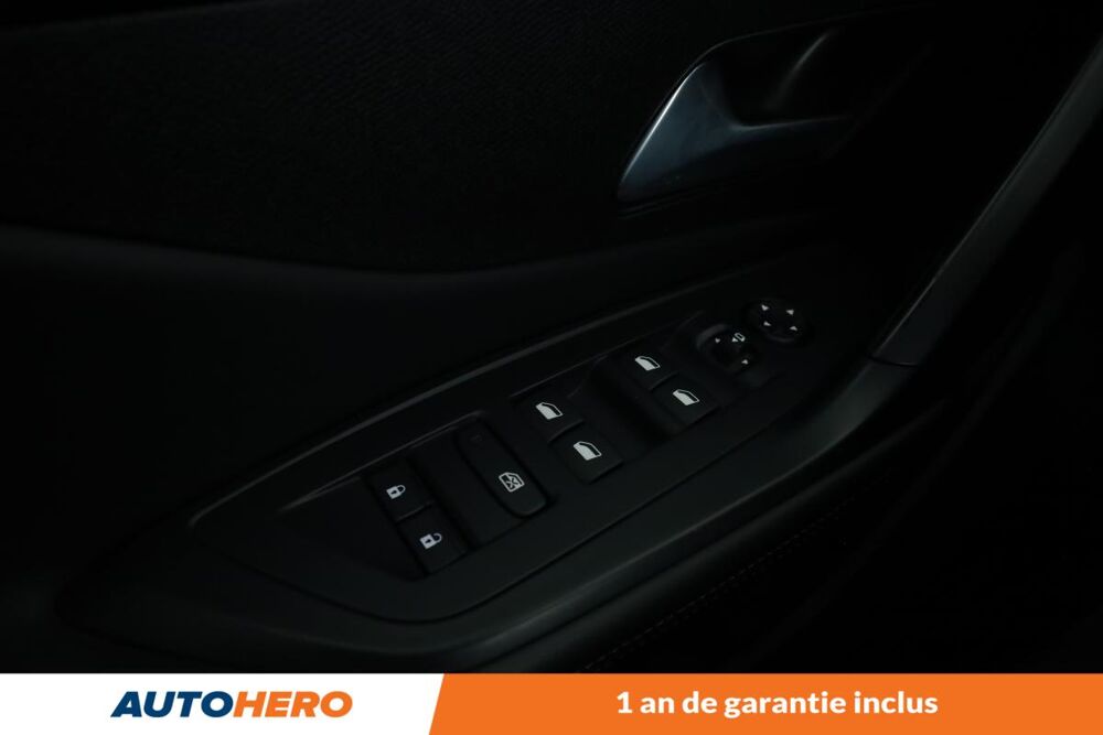308 1.6 PHEV Allure e-EAT8 180 ch 2022 occasion 92130 Issy-les-Moulineaux