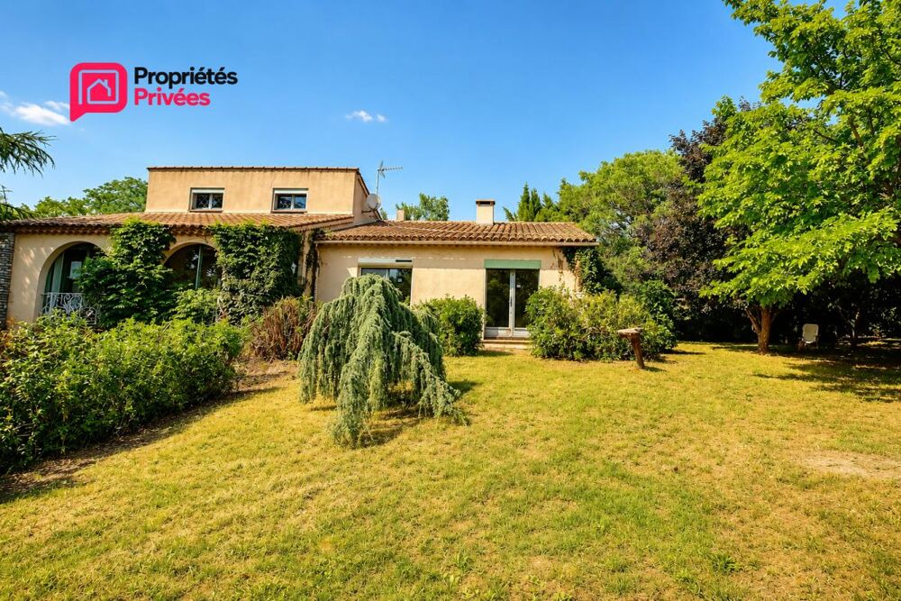 Uzès Nord : Spacieuse villa de 172 m² sur terrain divisible de 1 481 m²