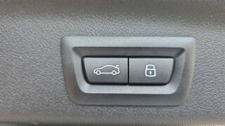 iX1 xDrive 30 313 Business Design - Automatique 2025 occasion 17000 La Rochelle