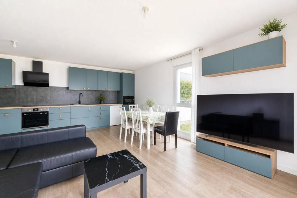 Appartement 4 pièces avec balcon à Saint-Ouen