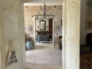  Propriété/château à vendre 8 pièces 597 m²